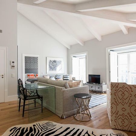 Flh Restauradores Amazing Flat With View Lisbon Bagian luar foto