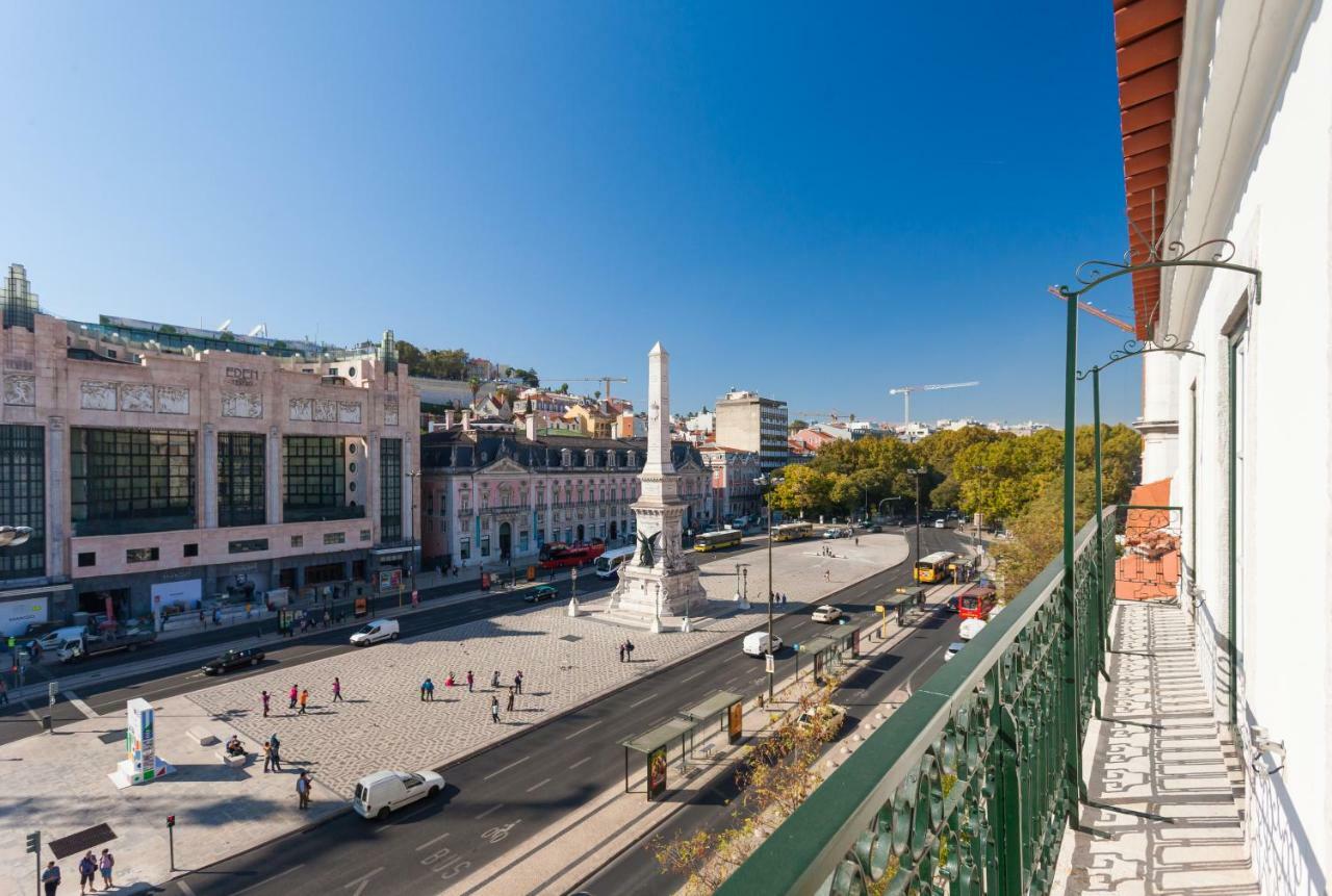 Flh Restauradores Amazing Flat With View Lisbon Bagian luar foto